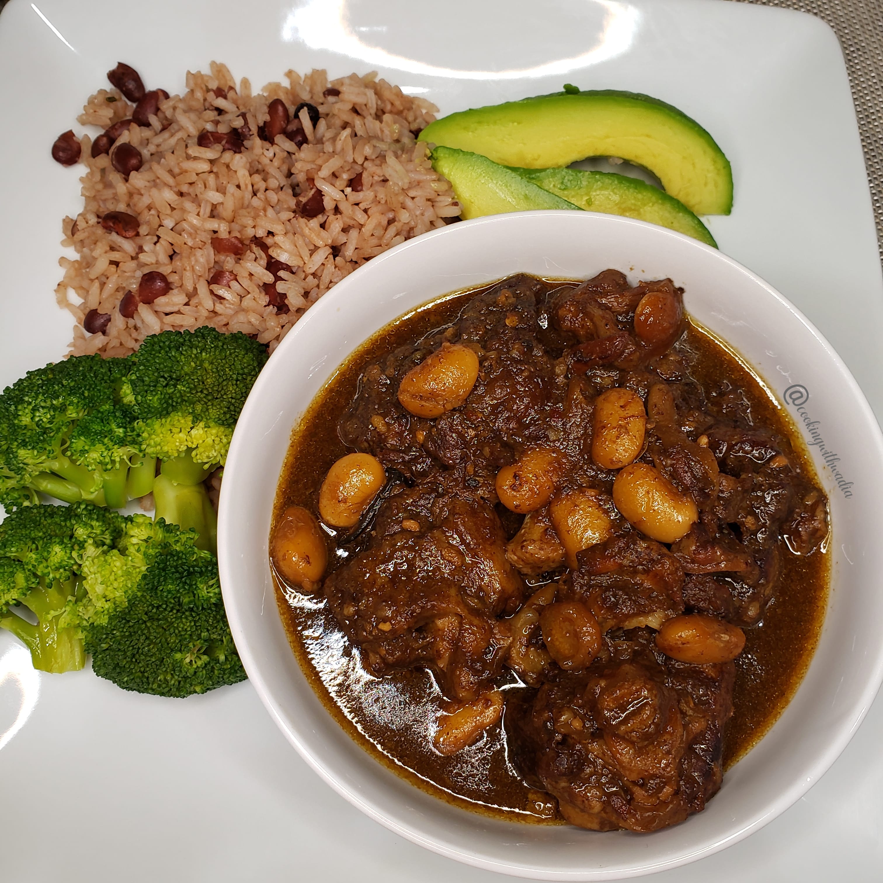 Jamaican Oxtail & Bean stew
